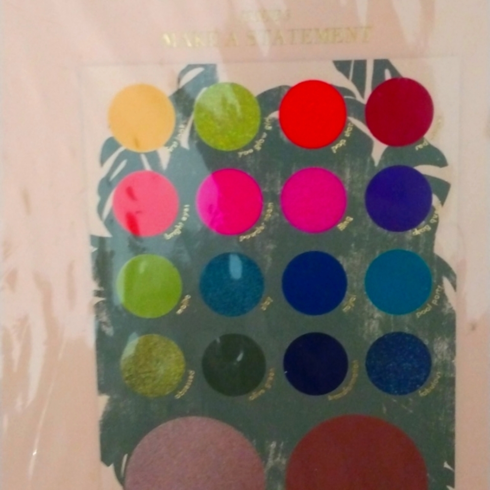 Kara beauty make a statement palette